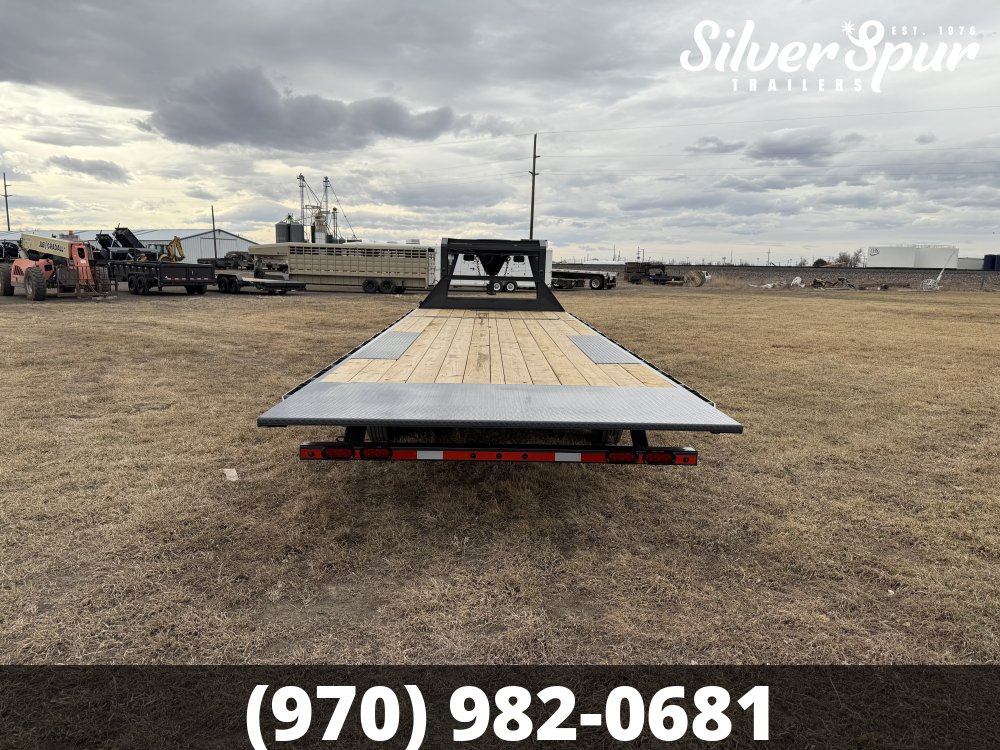 2026 Lamar 102" X 26' FA - 16K GOOSENECK DECK-OVER TILT
