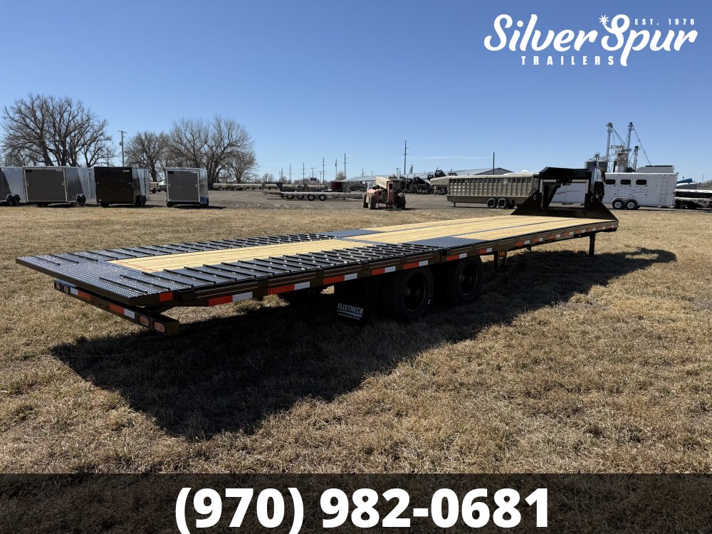 2026 Diamond C FMAX212 35x102 Hydraulic Dovetail Gooseneck Trailer