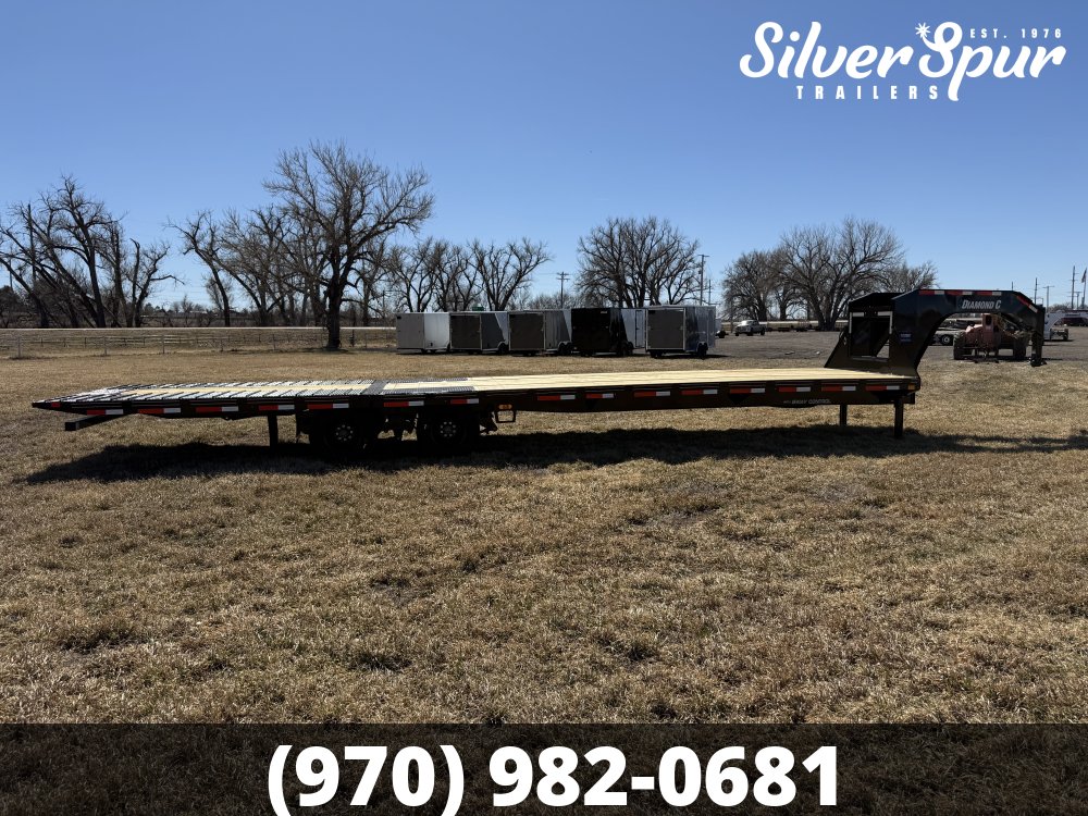 2026 Diamond C FMAX212 35x102 Hydraulic Dovetail Gooseneck Trailer