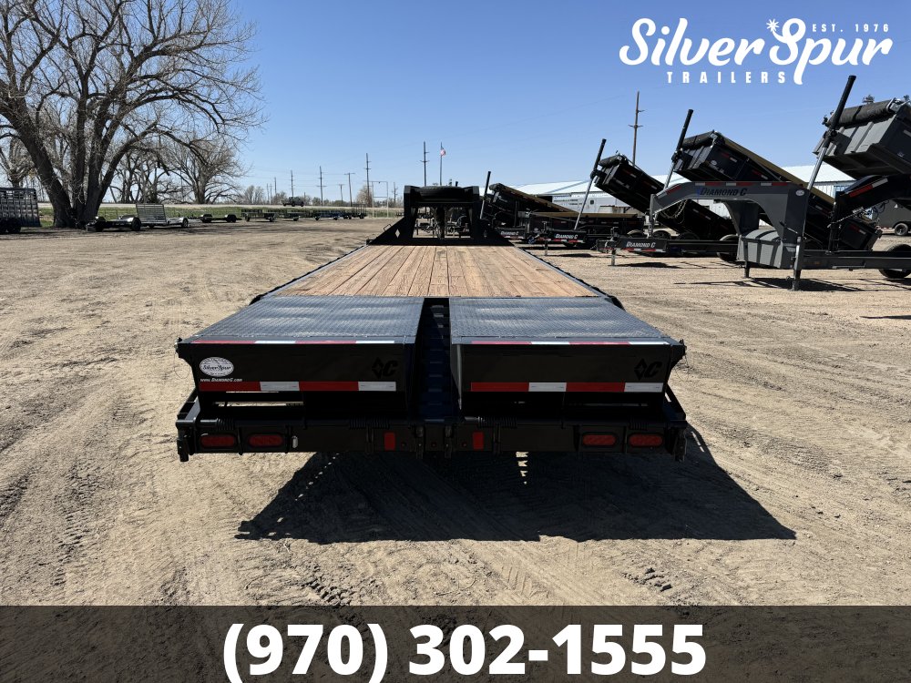 2016 Diamond C FMAX210 25x102 Max Ramp Gooseneck Trailer