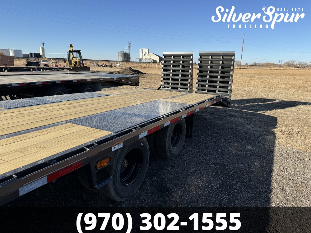 2025 Diamond C FMAX212 40x102 Max Ramp Gooseneck Trailer