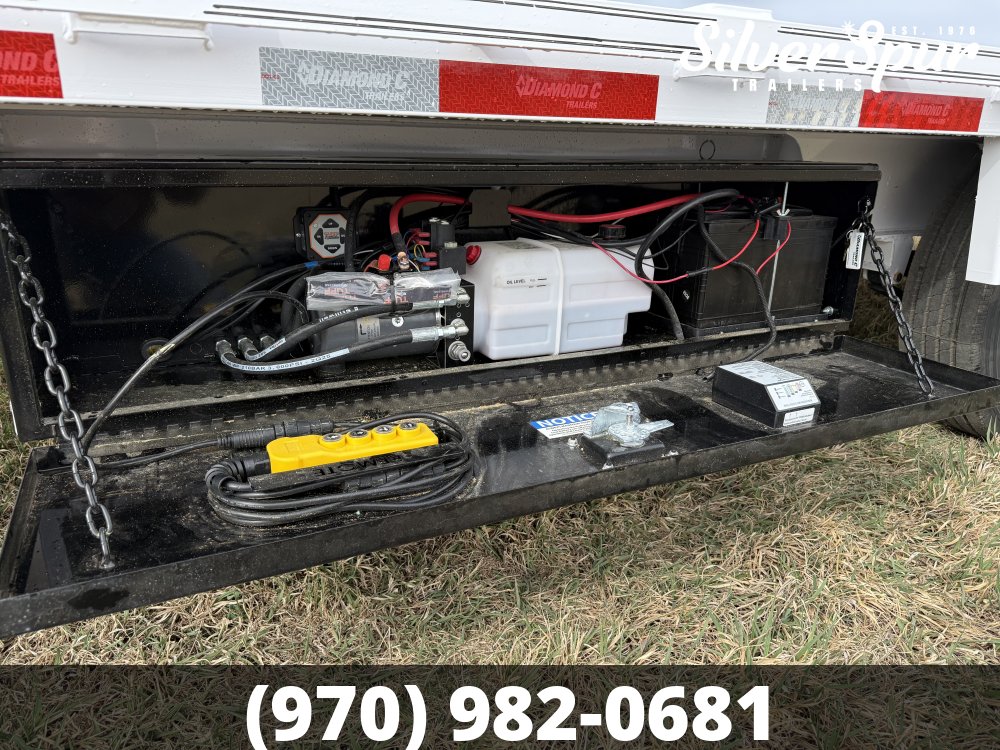 2026 Diamond C DET207 22x102 Deckover Tilt Trailer