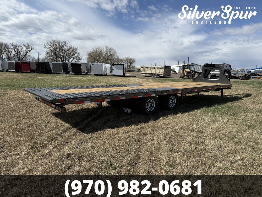 2026 Diamond C FMAX210 32x102 Hydraulic Dovetail Gooseneck Trailer