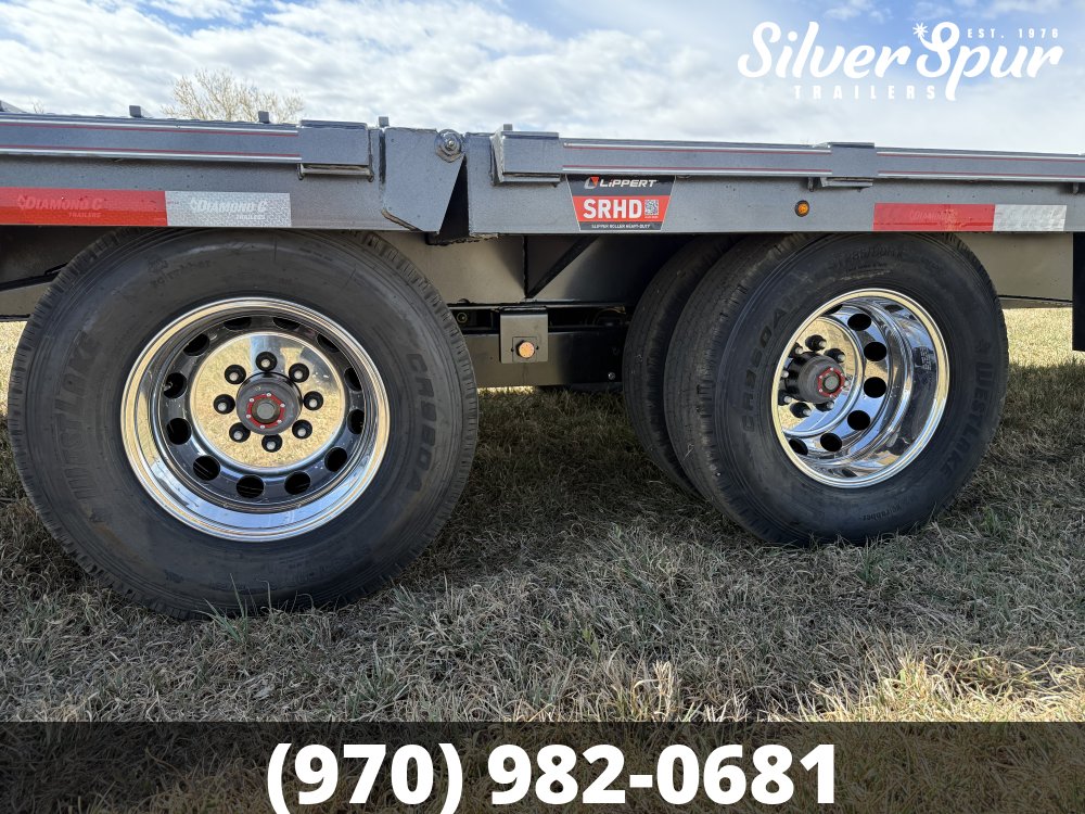 2026 Diamond C FMAX210 32x102 Hydraulic Dovetail Gooseneck Trailer