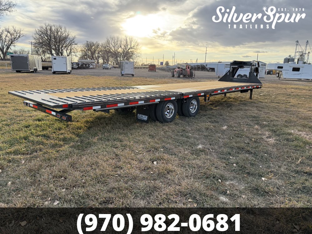 2026 Diamond C FMAX212 35x102 Hydraulic Dovetail Pacesetter Gooseneck Trailer