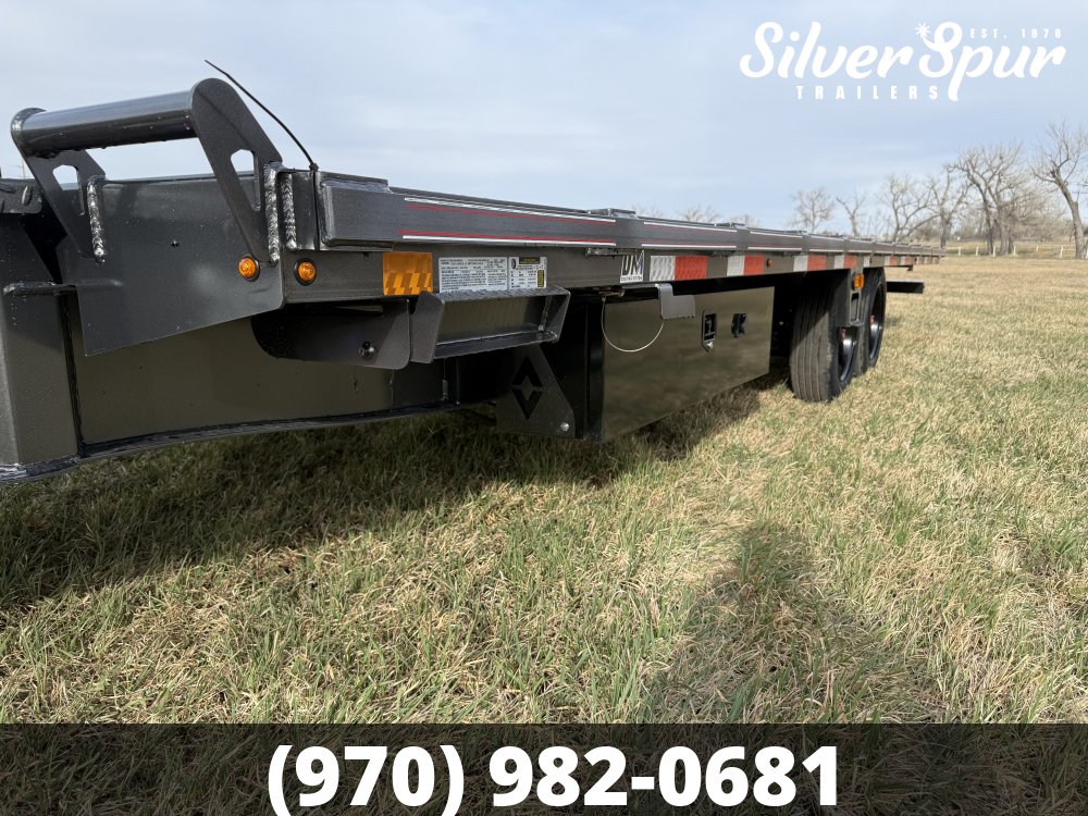 2026 Diamond C DET208 24x102 Deckover Tilt Trailer