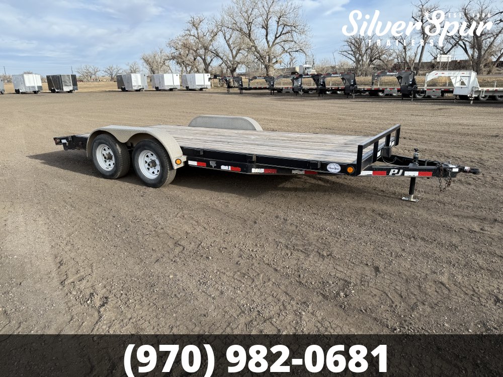 2015 PJ Trailer 18' Flatbed Car Trailer