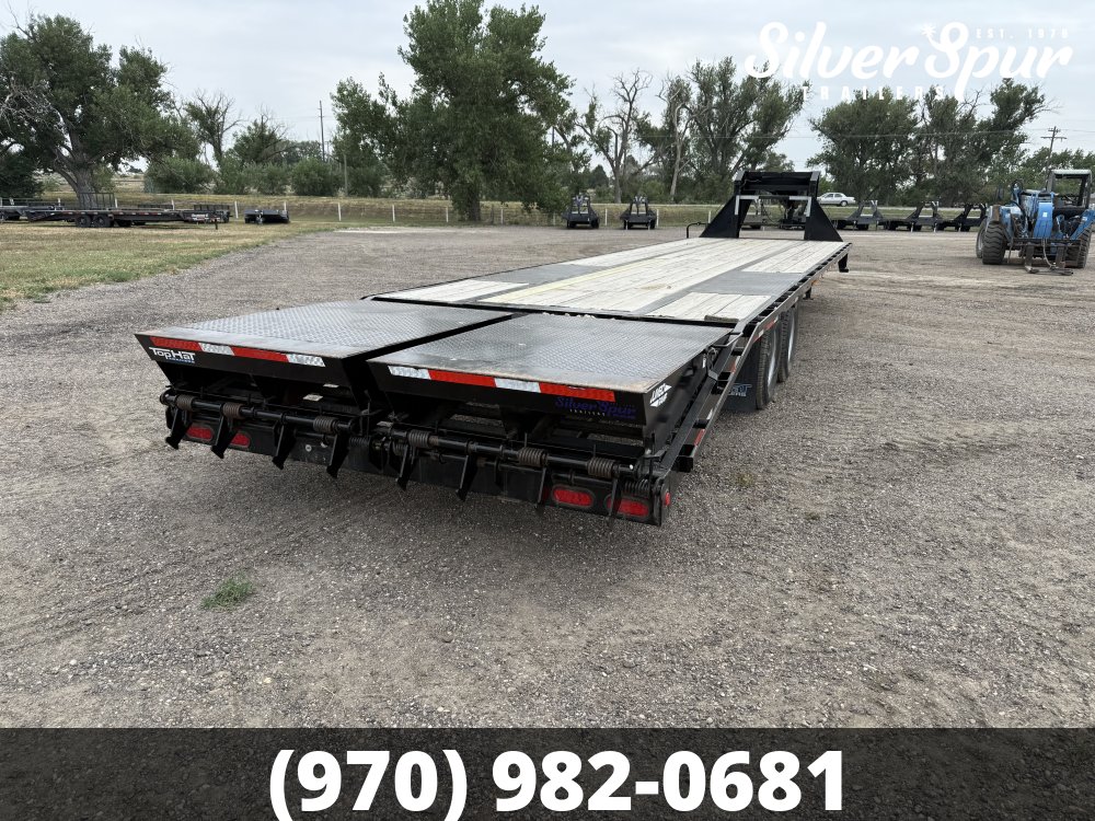 2022 Top Hat Industries 35' Flatbed Gooseneck Trailer