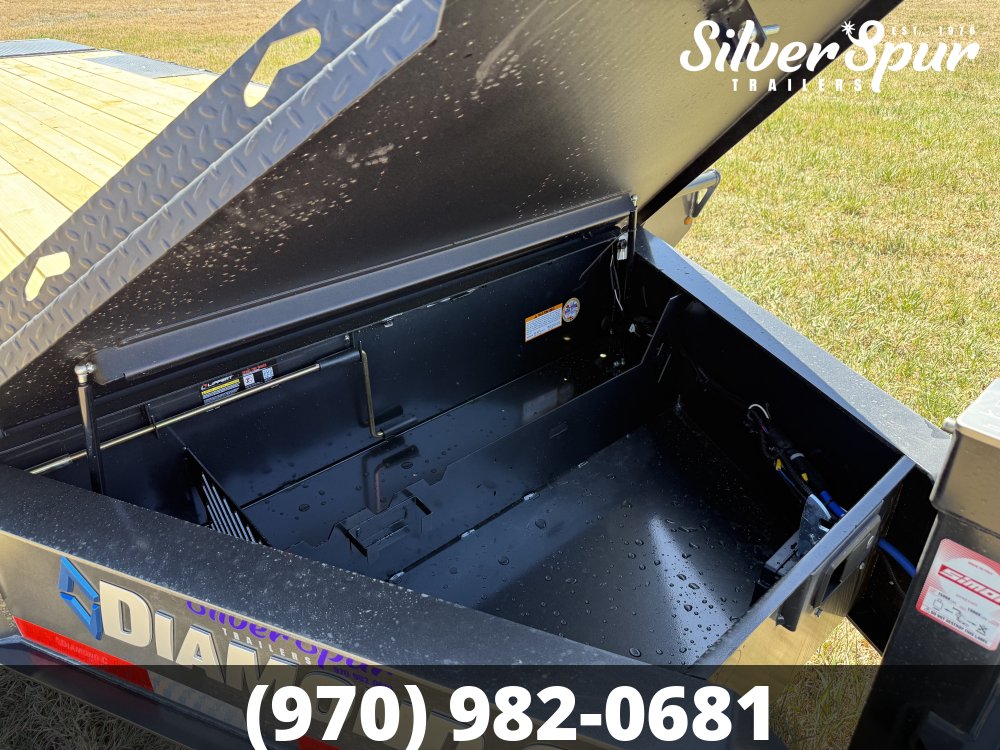 2026 Diamond C DEC210 24x102 Deckover Trailer