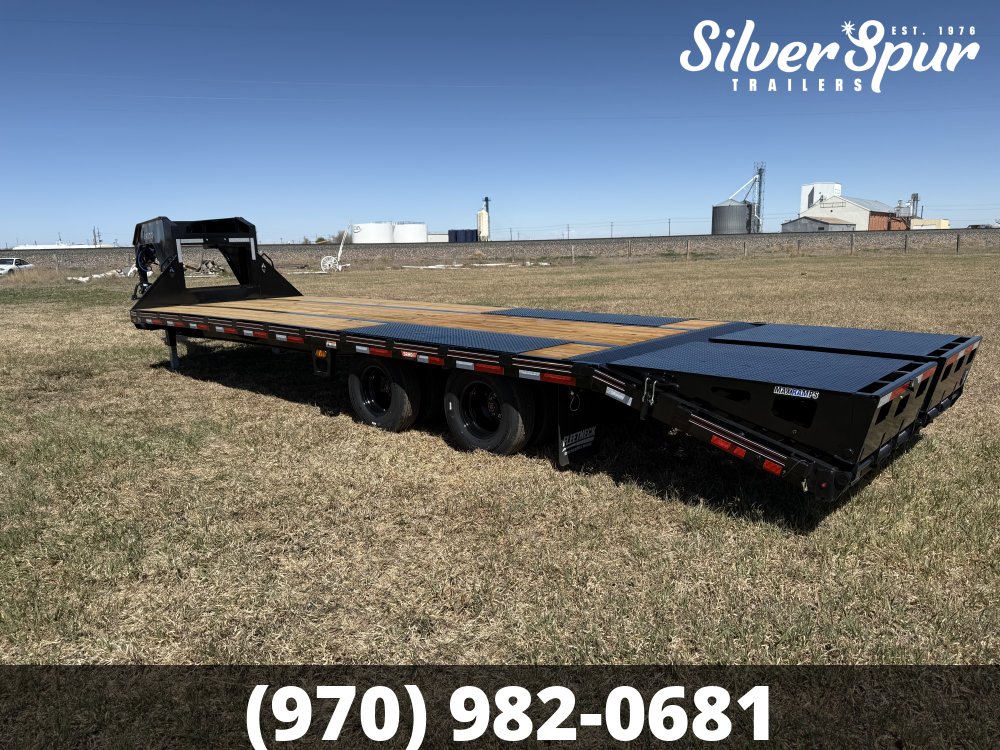 2026 Diamond C FMAX210 28x102 Max Ramp Gooseneck Trailer