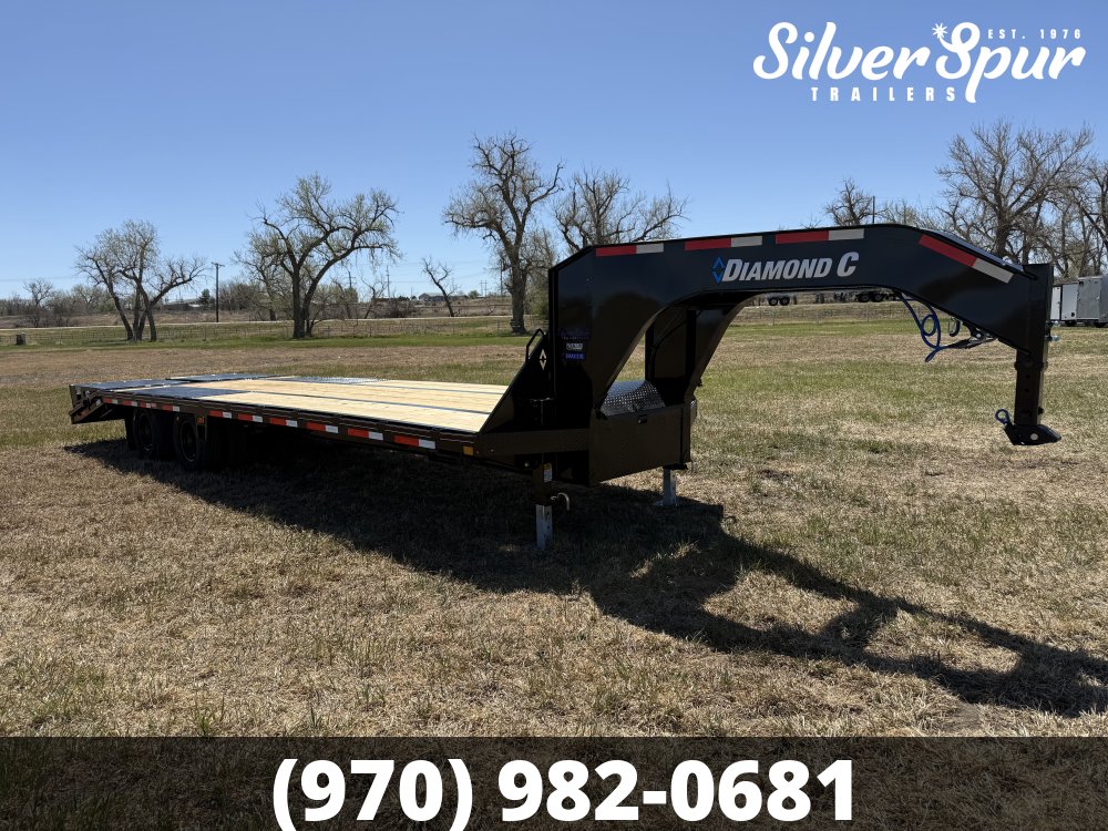 2026 Diamond C FMAX210 28x102 Max Ramp Gooseneck Trailer