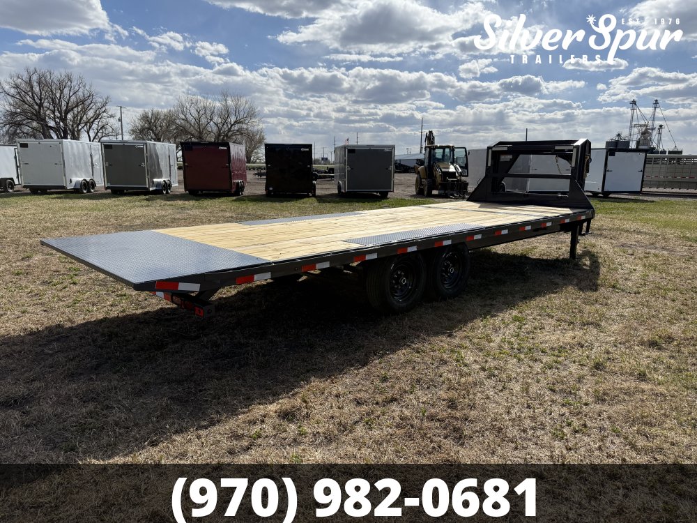 2026 Lamar 102" X 24' 14K Deck-Over Gooseneck Tilt Trailer
