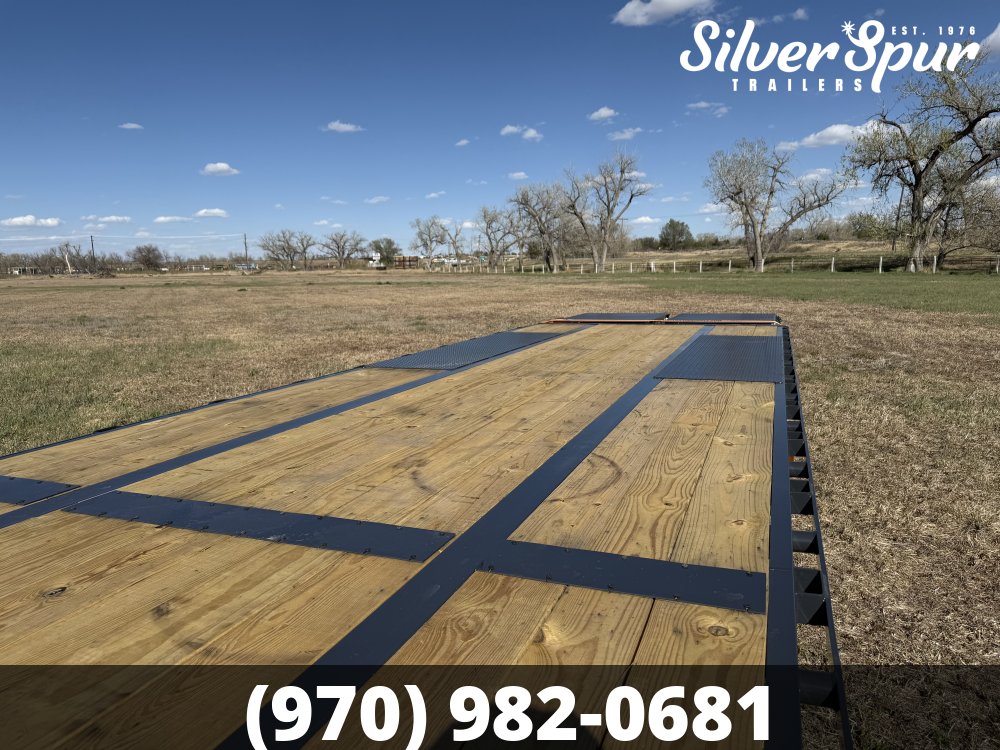 2026 Lamar 102" X 40' FD - 24K Gooseneck DECK-OVER Trailer
