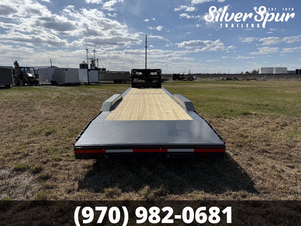 2026 Lamar 102"x40' H8 21k Equipment Hauler
