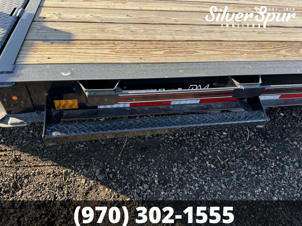 2024 Diamond C HDT207 24x82 Tilt Trailer