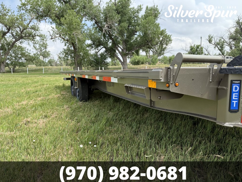 2026 Diamond C DET208 24x102 Deckover Tilt Trailer