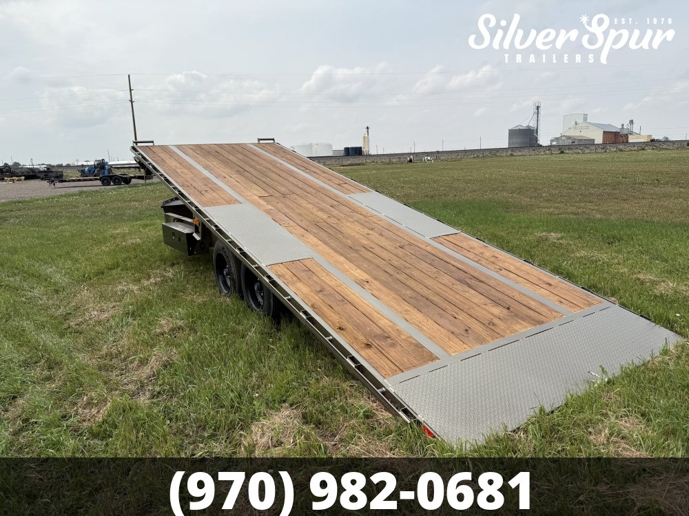 2026 Diamond C DET208 24x102 Deckover Tilt Trailer