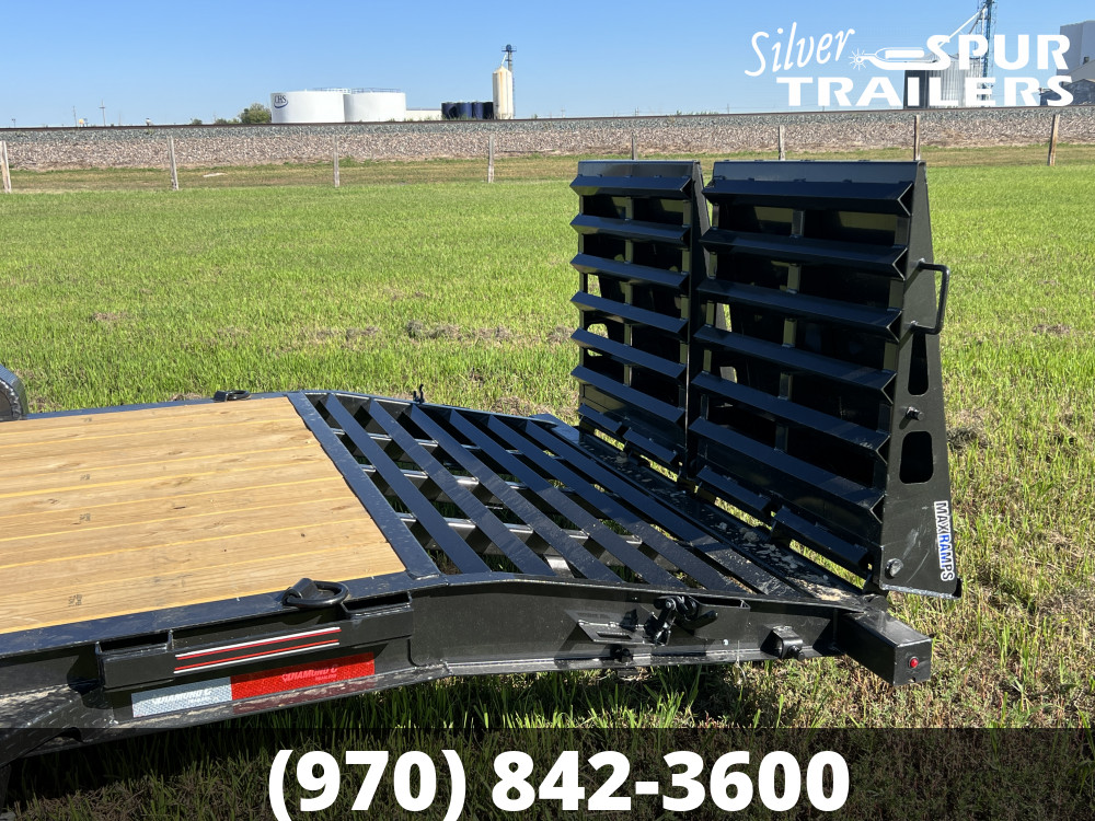 2023 Diamond C LPX207 24x82 Equipment Trailer