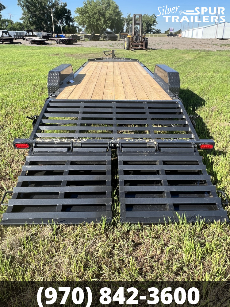 2023 Diamond C LPX207 24x82 Equipment Trailer
