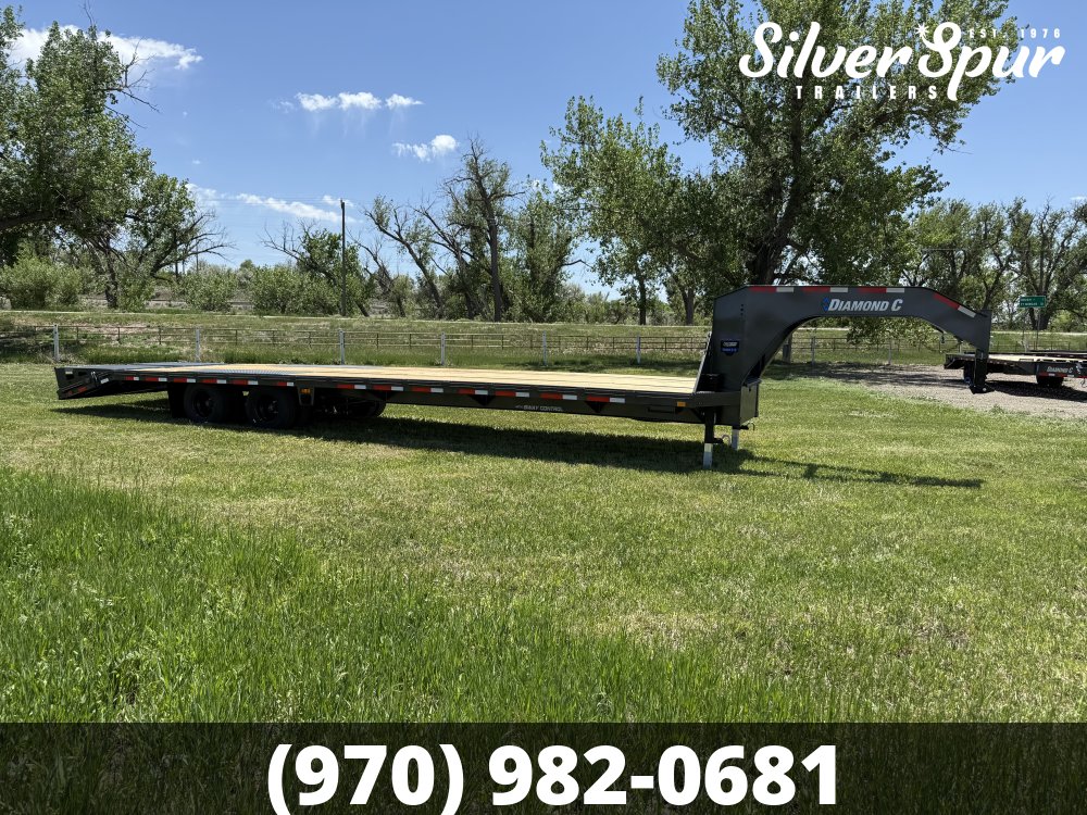 2026 Diamond C FMAX212 35x102 Max Ramp Gooseneck Trailer
