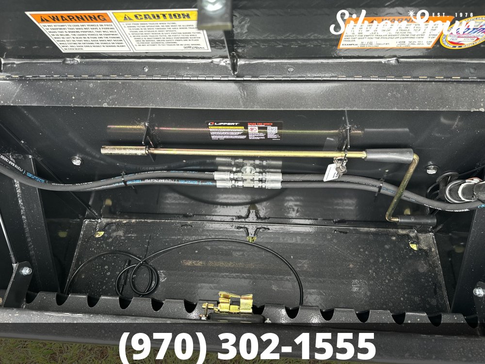 2025 Diamond C FMAX210 32x102 Hydraulic Dovetail Gooseneck Trailer
