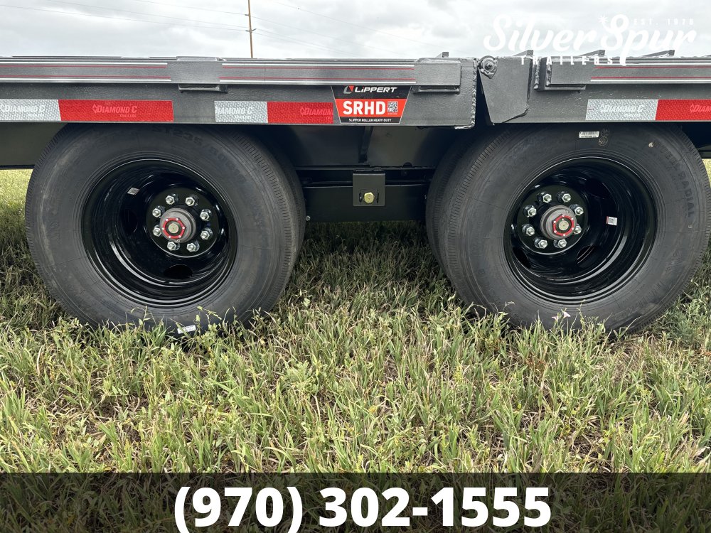 2025 Diamond C FMAX210 32x102 Hydraulic Dovetail Gooseneck Trailer