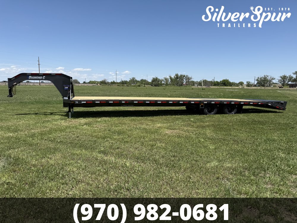 2026 Diamond C FMAX212 40x102 Max Ramp Gooseneck Trailer