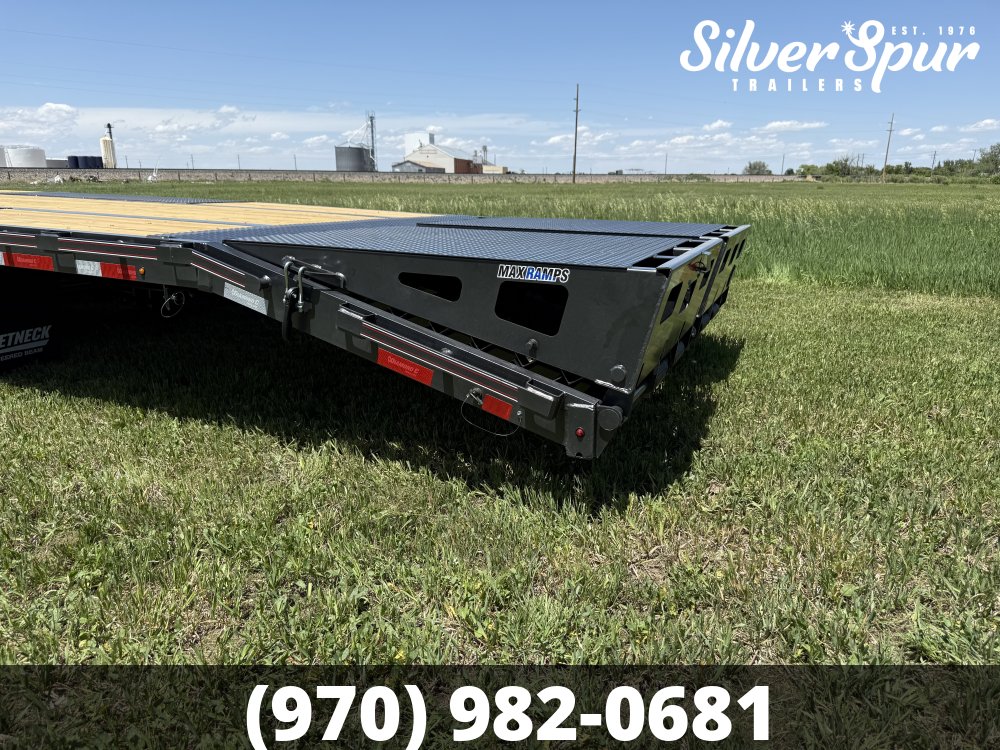 2026 Diamond C FMAX212 40x102 Max Ramp Gooseneck Trailer