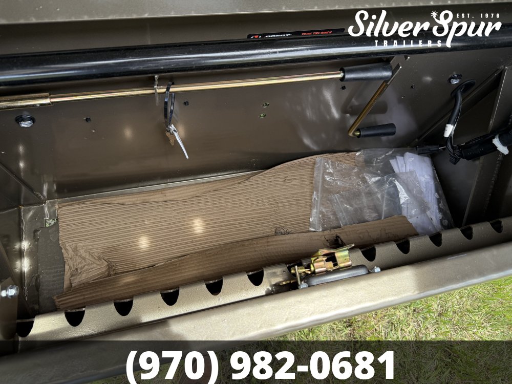 2026 Diamond C FMAX212 35x102 Max Ramp Gooseneck Trailer