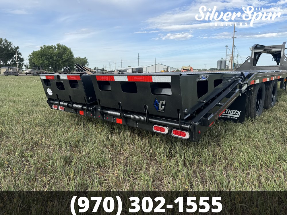2026 Diamond C FMAX210 28x102 Max Ramp Gooseneck Trailer