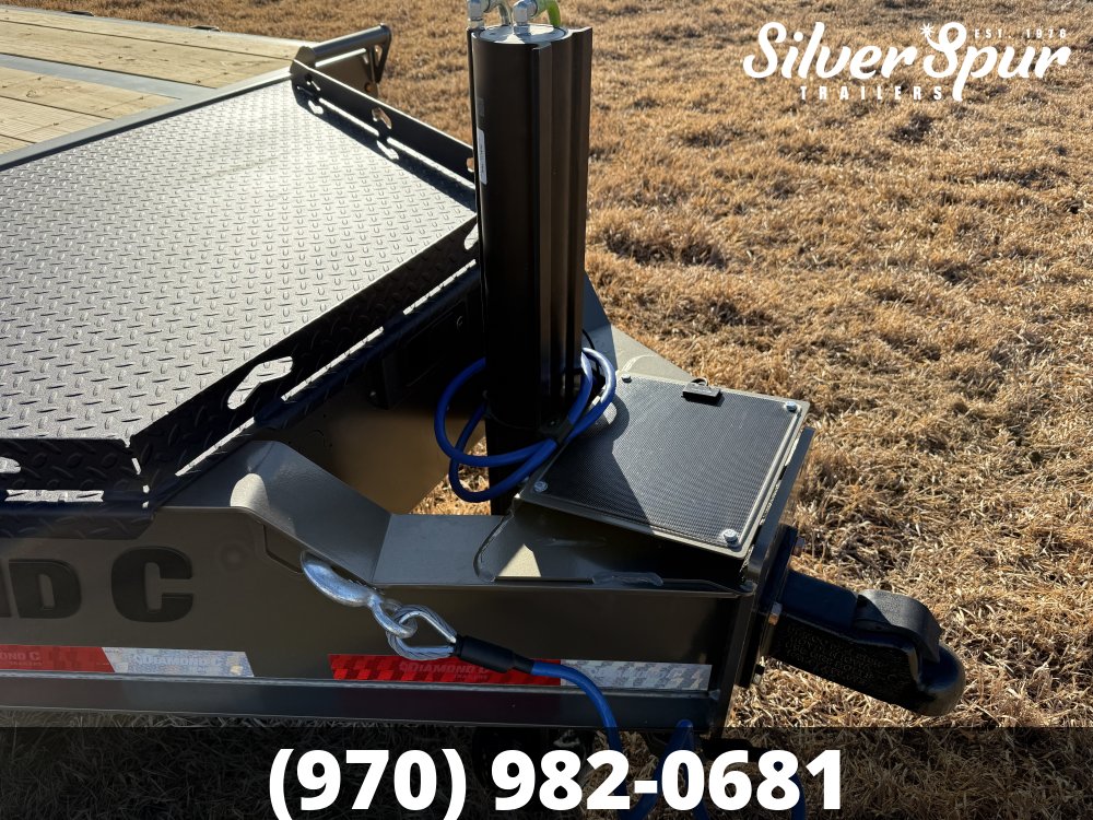 2026 Diamond C DET208 24x102 Deckover Tilt Trailer