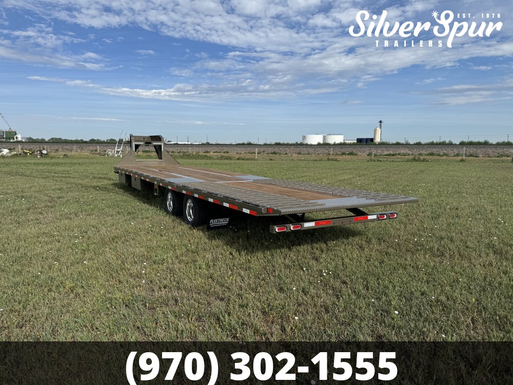 2026 Diamond C FMAX212 35x102 Hydraulic Dovetail Pacesetter Gooseneck Trailer