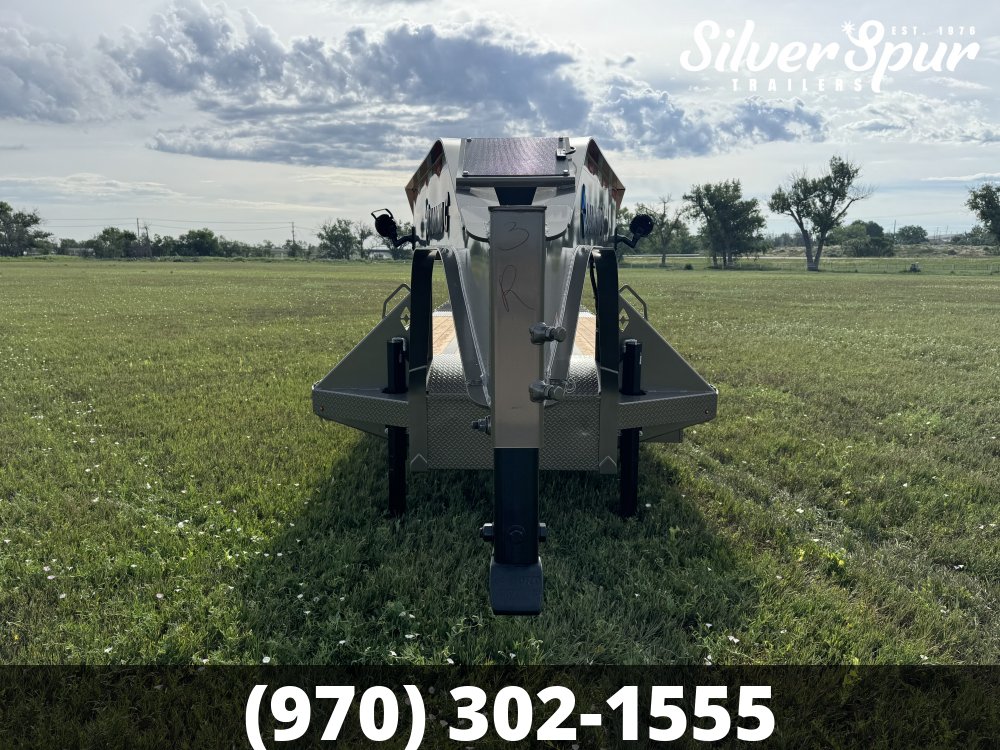 2026 Diamond C FMAX212 35x102 Hydraulic Dovetail Pacesetter Gooseneck Trailer