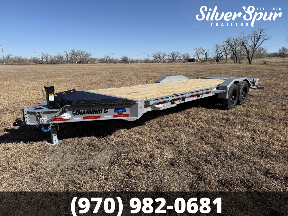 2026 Diamond C LPX207 22x82 Pacesetter Equipment Trailer