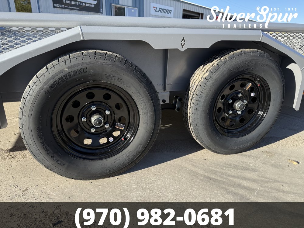 2027 Diamond C GTU235 photo 8