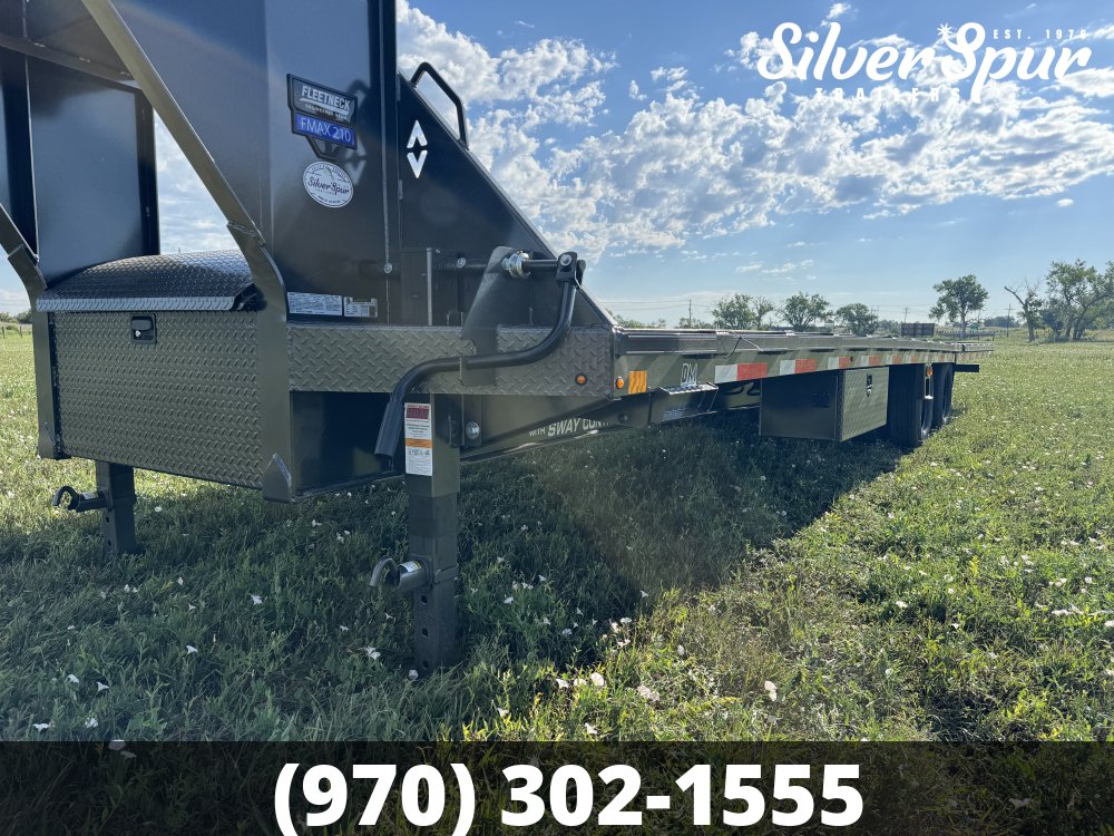2026 Diamond C FMAX210 32x102 Hydraulic Dovetail Gooseneck Trailer