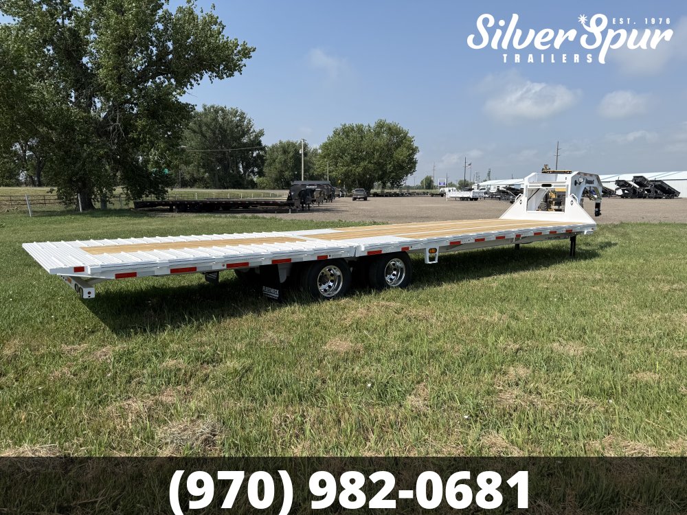 2026 Diamond C FMAX212 35x102 Hydraulic Dovetail Gooseneck Trailer