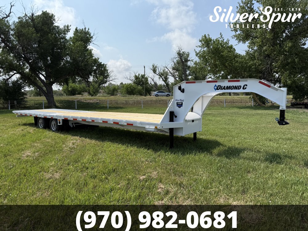 2026 Diamond C FMAX212 35x102 Hydraulic Dovetail Gooseneck Trailer