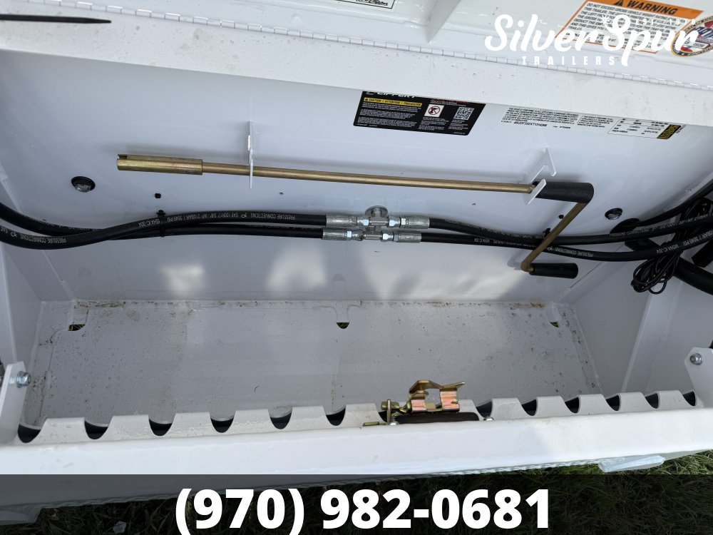 2026 Diamond C FMAX212 35x102 Hydraulic Dovetail Gooseneck Trailer
