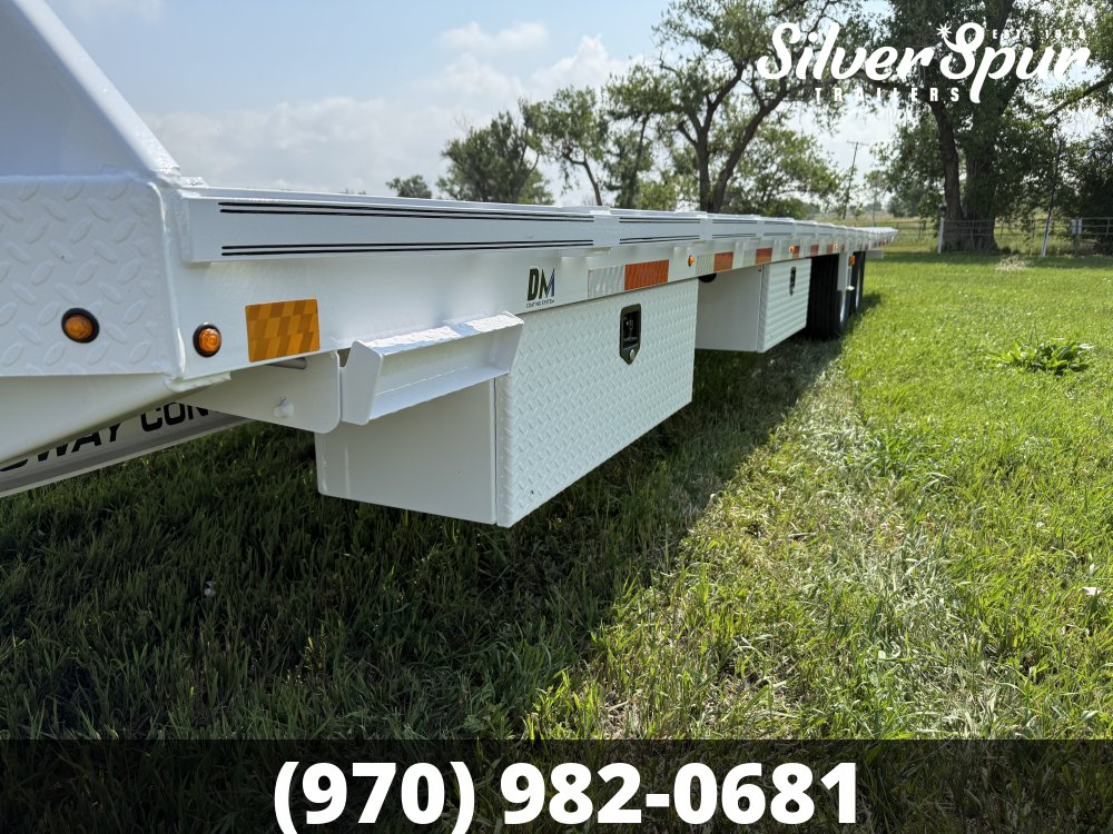 2026 Diamond C FMAX212 35x102 Hydraulic Dovetail Gooseneck Trailer