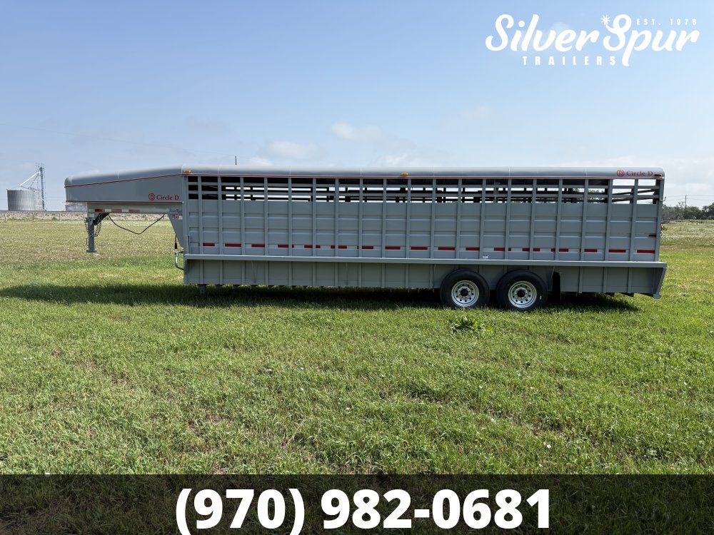 2026 Circle D 6'8"x26' Gooseneck Livestock Trailer