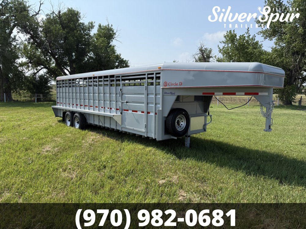 2026 Circle D 6'8"x26' Gooseneck Livestock Trailer