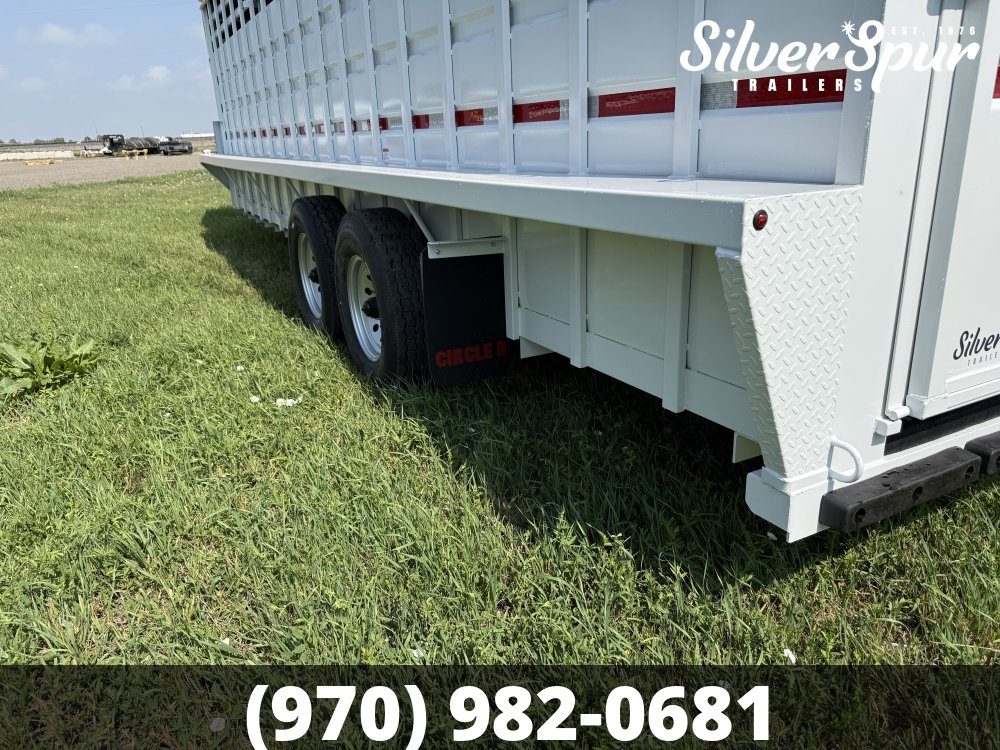 2026 Circle D 6'8"x24' Gooseneck Livestock Trailer