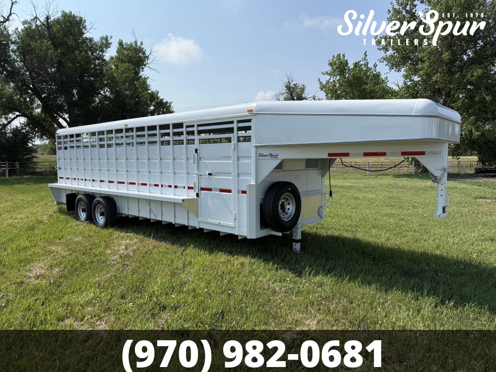 2026 Circle D 6'8"x24' Gooseneck Livestock Trailer