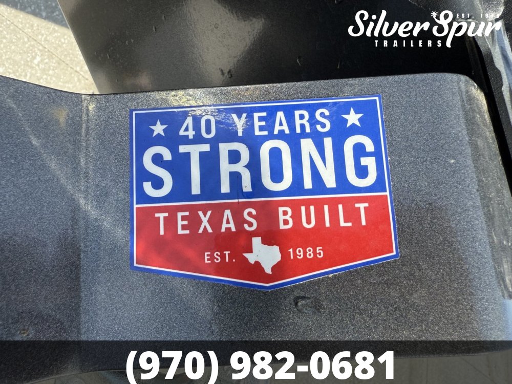 2026 Diamond C DEC207 24x102 Deckover Trailer