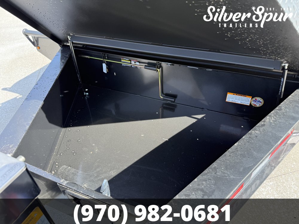 2026 Diamond C DEC207 24x102 Deckover Trailer