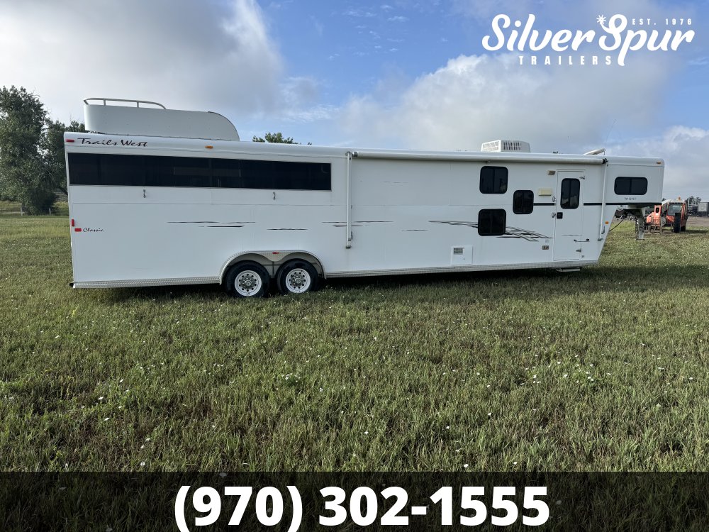 2008 Trails West 4 Horse Living Quarter Trailer