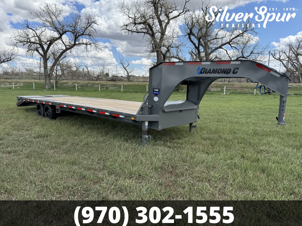 2025 Diamond C FMAX208 30x102 Max Ramp Gooseneck Trailer