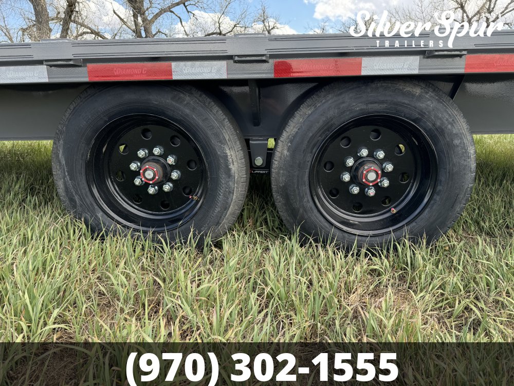 2025 Diamond C FMAX208 30x102 Max Ramp Gooseneck Trailer