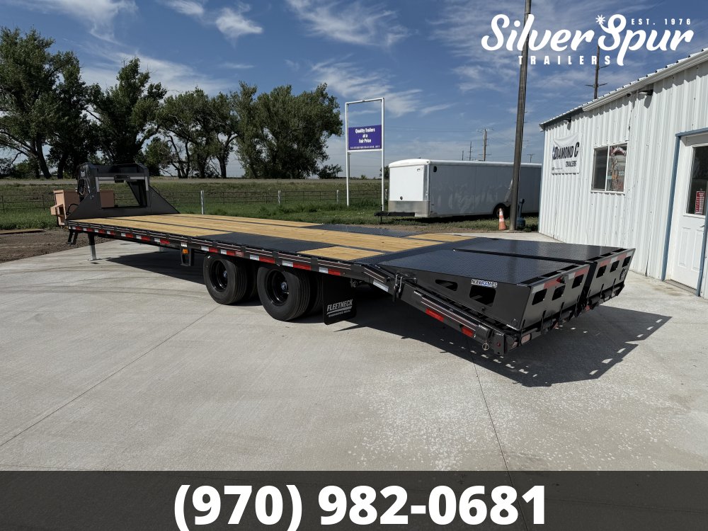 2026 Diamond C FMAX212 32x102 Max Ramp Gooseneck Trailer